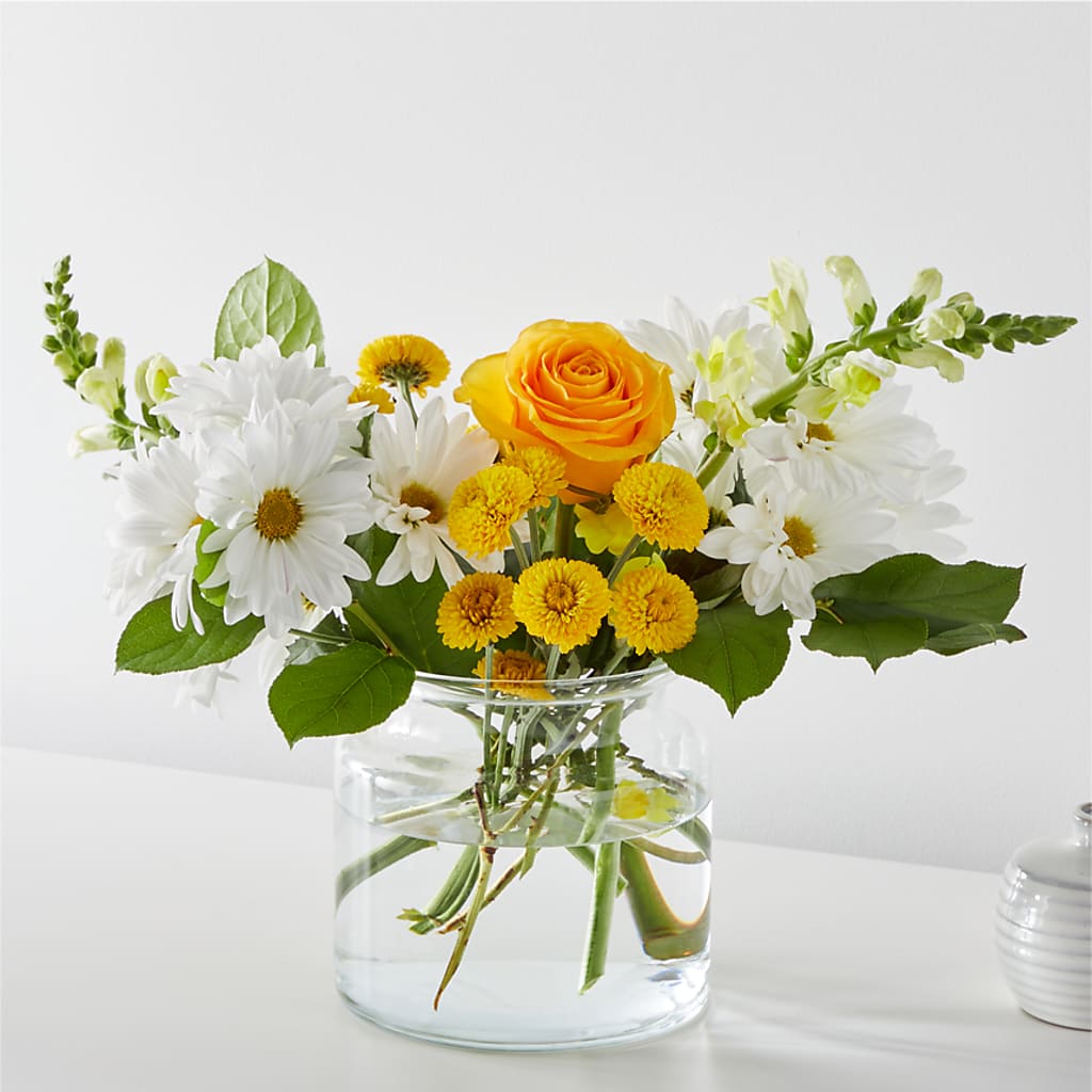 Sun Salutation Bouquet – Heartfield Florist, Huntsville TX