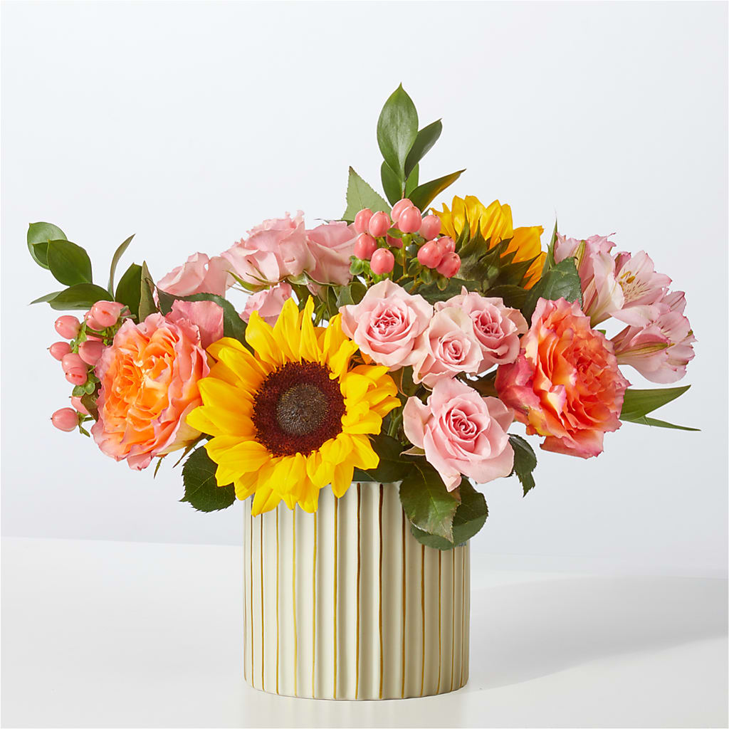 Sun's Out Bouquet – Heartfield Florist, Huntsville TX