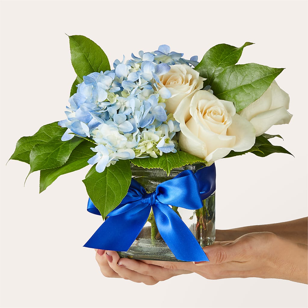 Sky Blue Delight Bouquet – Heartfield Florist, Huntsville TX