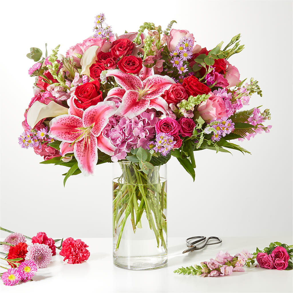 Swooning Over You - A Luxury Florist Original – Heartfield Florist, Huntsville TX