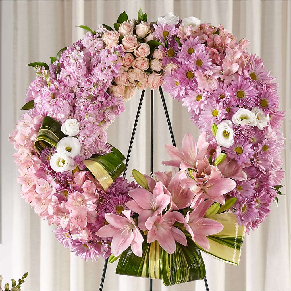 Gift of Warmth Wreath – Heartfield Florist, Huntsville TX