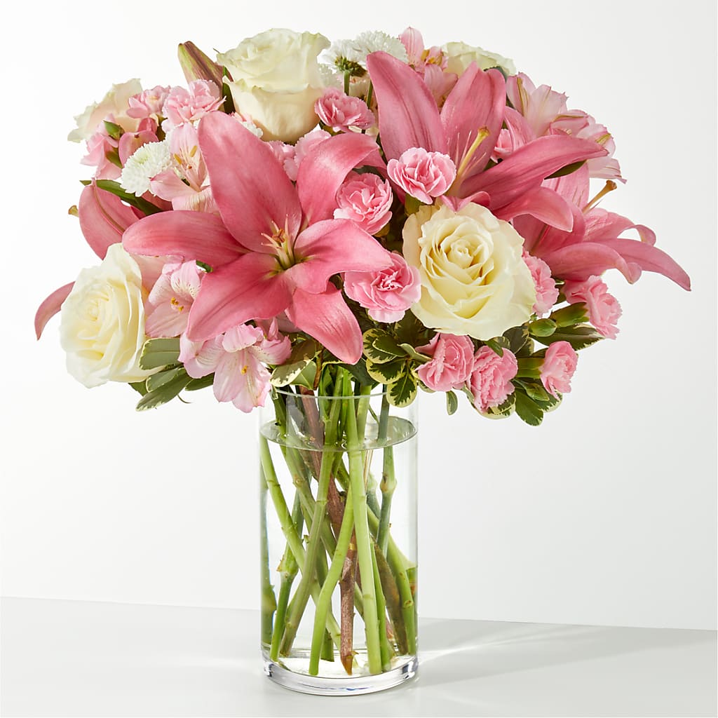 Piece of Cake Bouquet – Heartfield Florist, Huntsville TX
