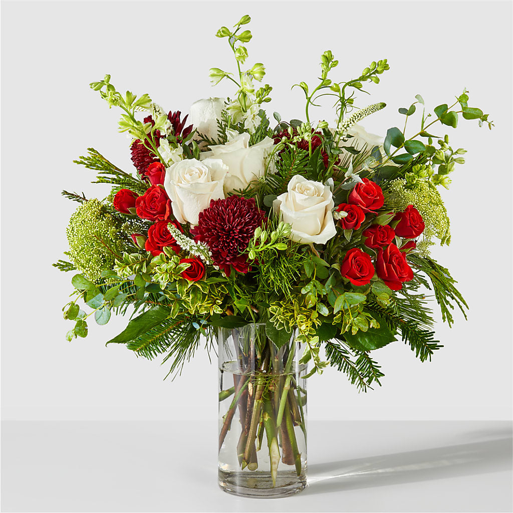 Favorite Traditions Bouquet – Heartfield Florist, Huntsville TX