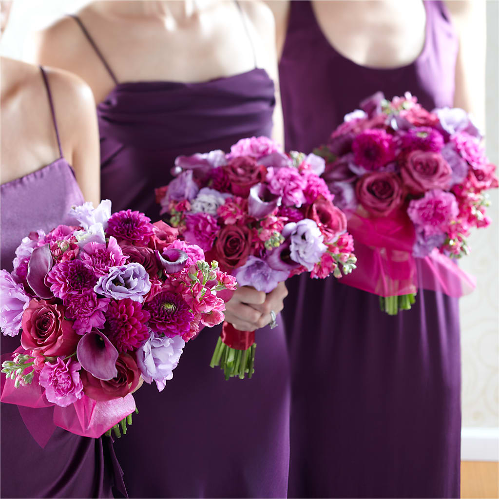 Bridesmaid's Garden Bouquet – Heartfield Florist, Huntsville TX