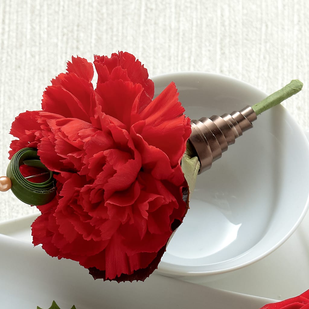 Red Carnation Boutonniere – Heartfield Florist, Huntsville TX