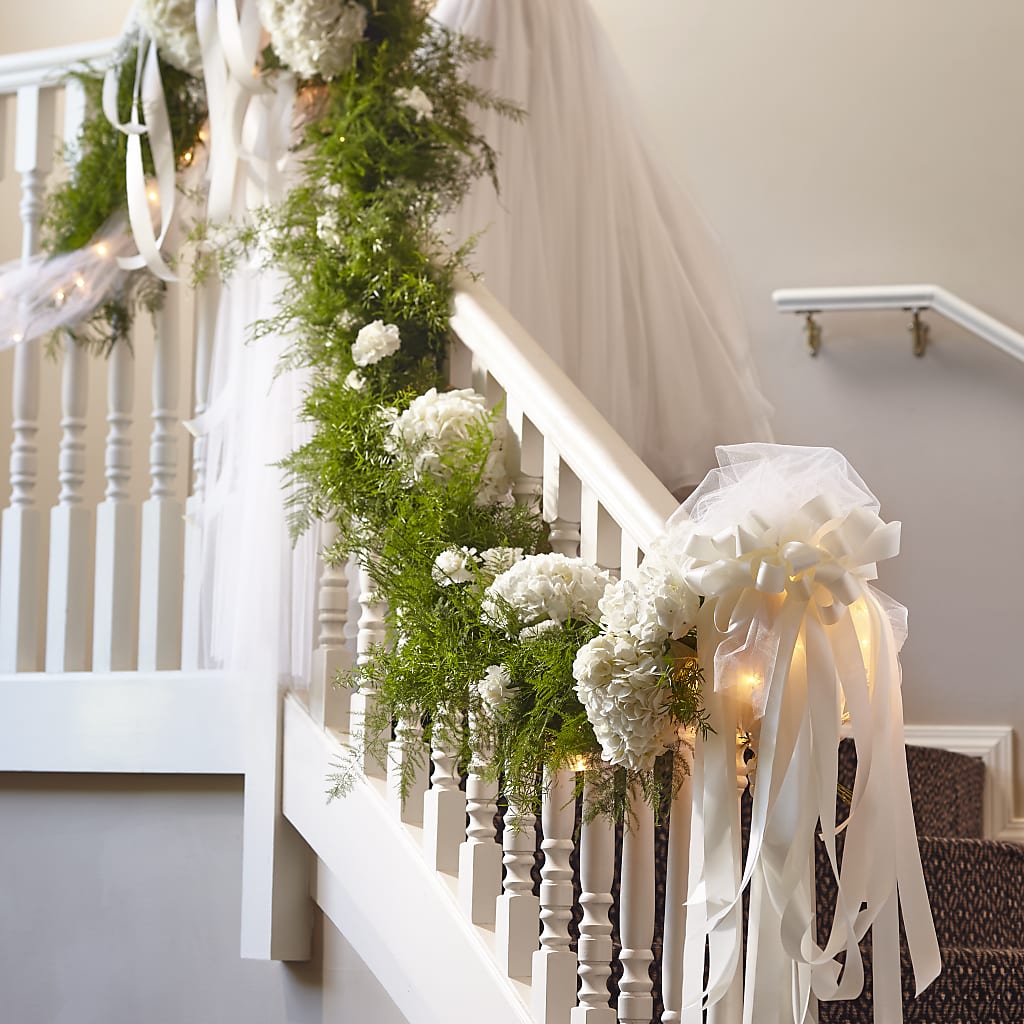 Champagne Dreams Garland – Heartfield Florist, Huntsville TX