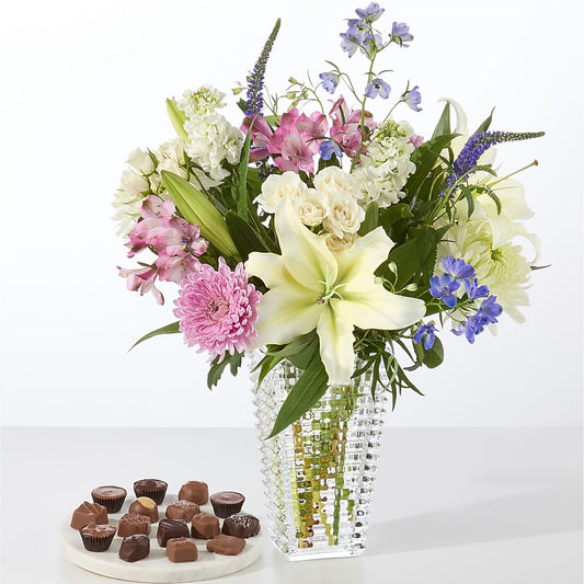 Winter Celebration Bouquet –  Heartfield Florist, Huntsville TX