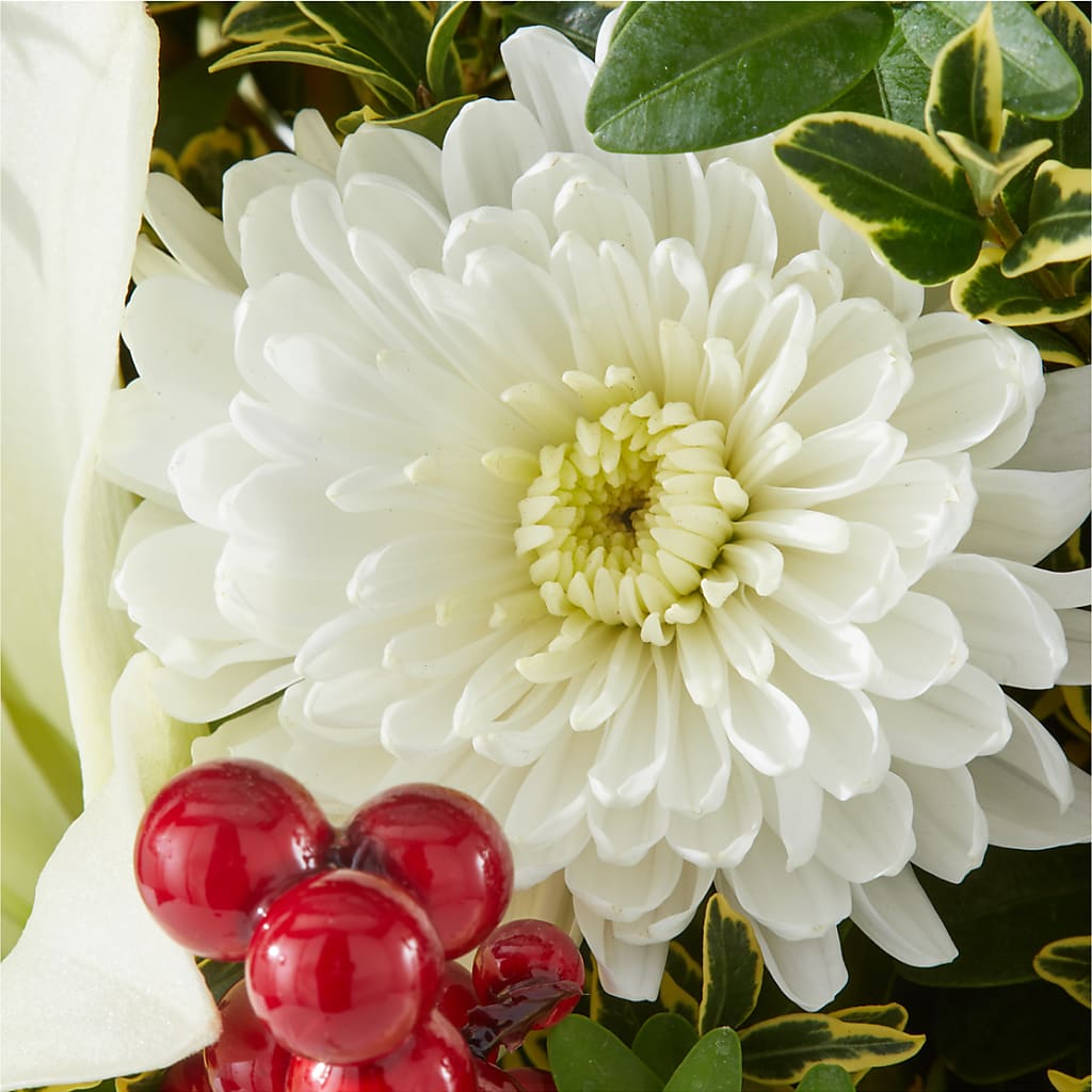 Festive Moments Tree –  Heartfield Florist, Huntsville TX