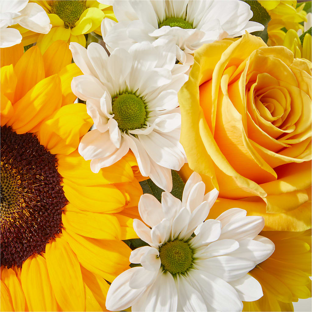 Be Happy Bouquet –  Heartfield Florist, Huntsville TX