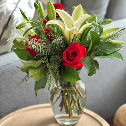 Sparkling Snowflakes Bouquet –  Heartfield Florist, Huntsville TX