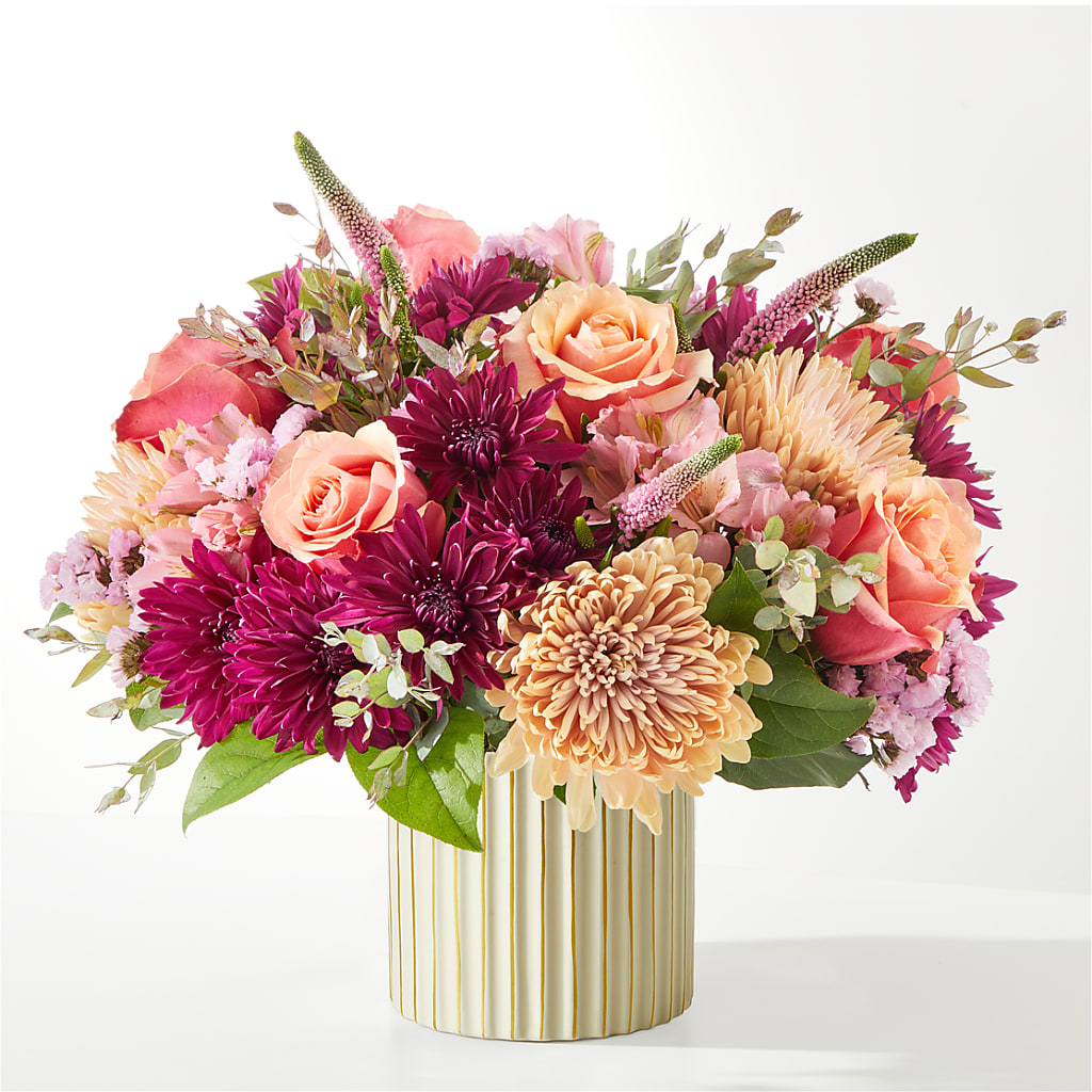 Berry Cobbler Bouquet with Ivory Vase –  Heartfield Florist, Huntsville TX