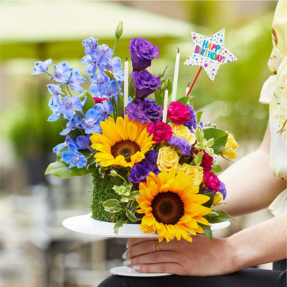 Star of the Day Floral Cake –  Heartfield Florist, Huntsville TX