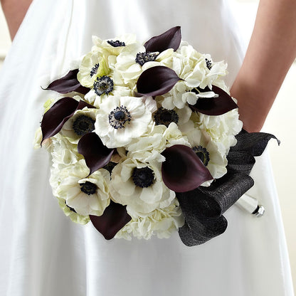 To Have and To Hold Bouquet –  Heartfield Florist, Huntsville TX